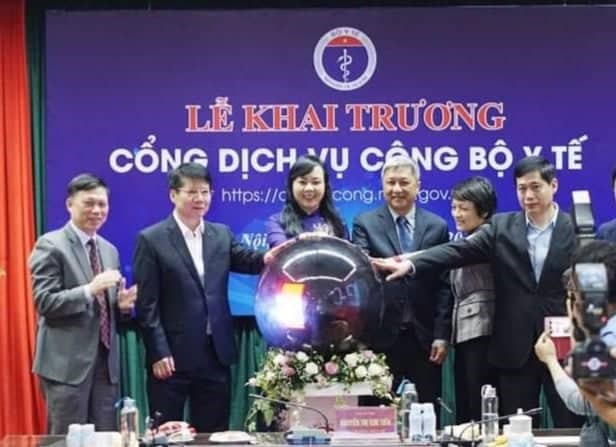 Bộ Y tế đưa vào vận hành cổng dịch vụ công trực tuyến