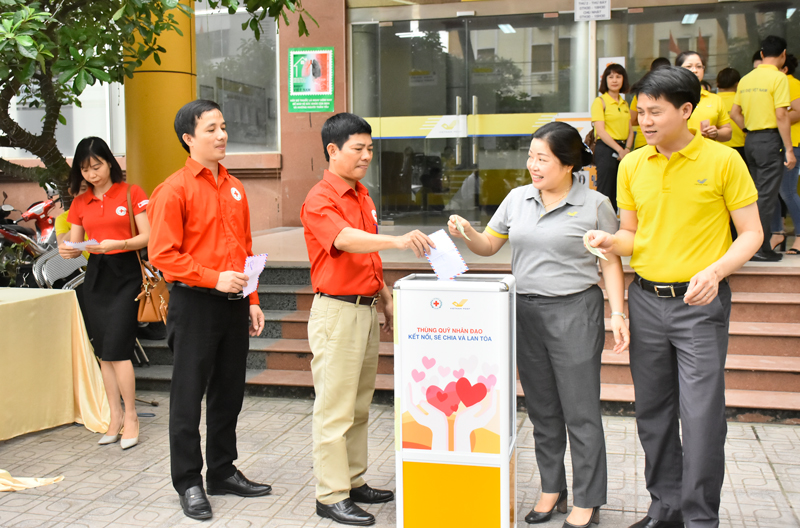 Vai trò của Hội Chữ thập đỏ trong hoạt động nhân đạo