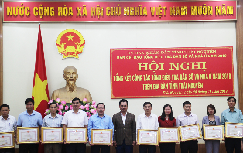 Hội nghị tổng kết tổng điều tra dân số và nhà ở năm 2019
