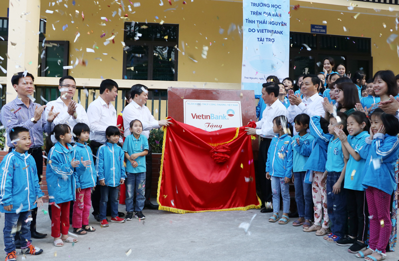 VietinBank hỗ trợ 16,2 tỷ đồng xây dựng trường học