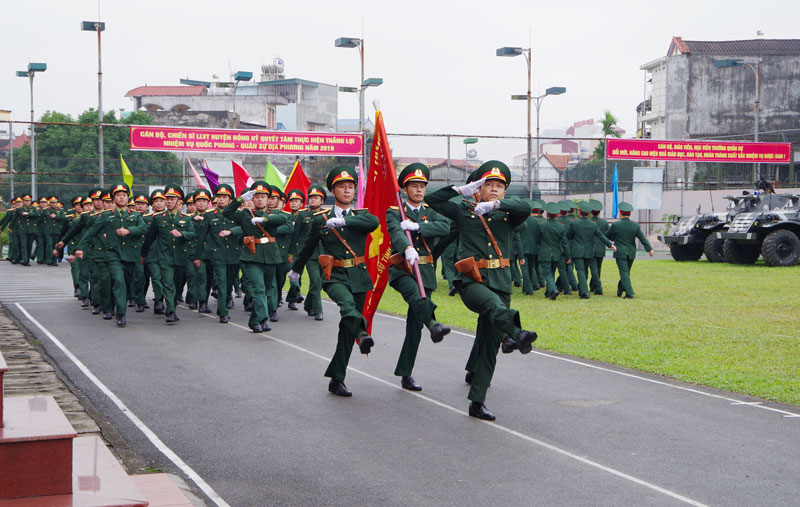 Vai trò nòng cốt trong công tác quốc phòng - quân sự địa phương