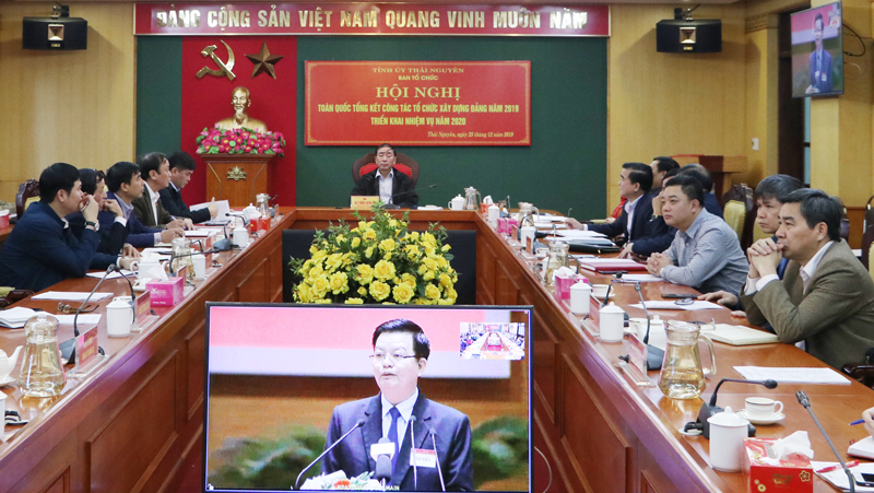 Tập trung tham mưu chuẩn bị tốt công tác tổ chức đại hội Đảng các cấp