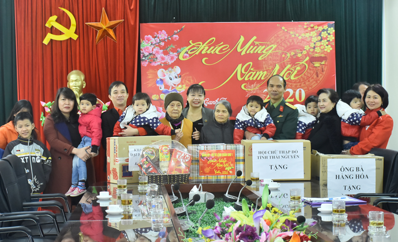 Để Tết trọn vẹn yêu thương
