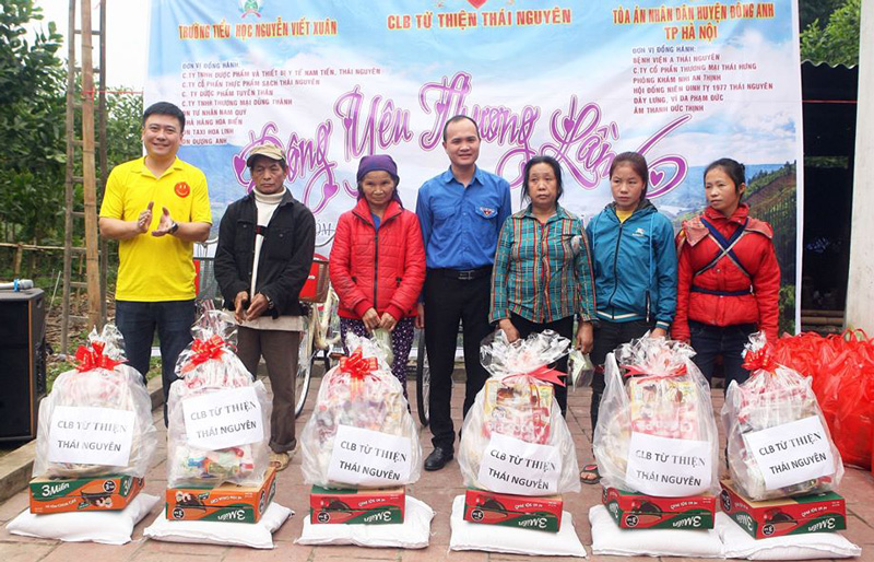 Trao gửi yêu thương