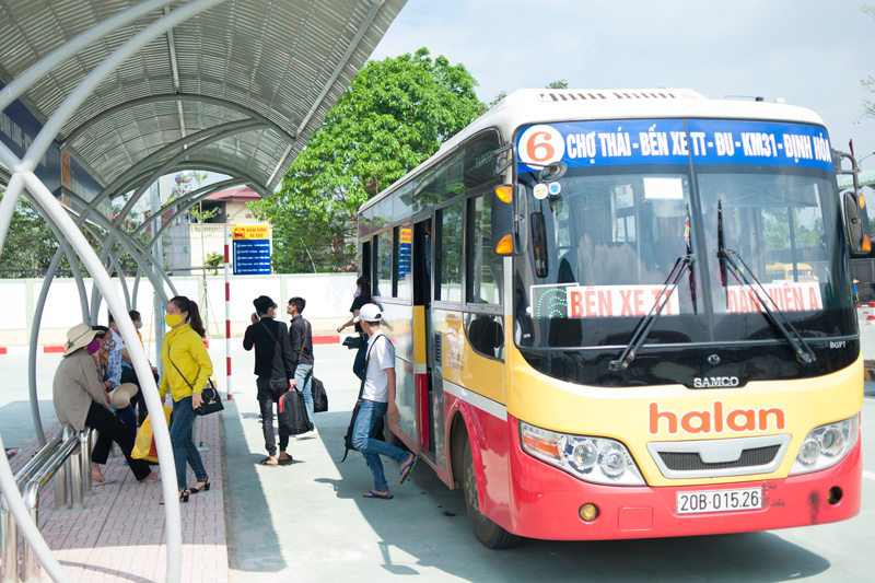 Lượng khách giảm mạnh, doanh nghiệp vận tải gặp khó
