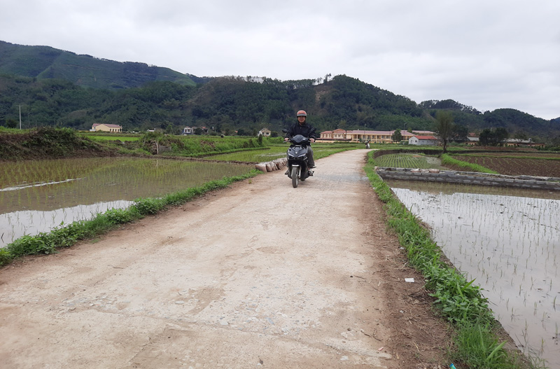 Suối Cạn xây dựng xóm kiểu mẫu