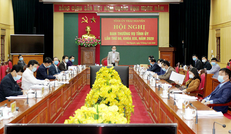Triển khai có hiệu quả nhiệm vụ “kép” vừa phòng, chống dịch, vừa bảo đảm phát triển KT-XH và an sinh xã hội