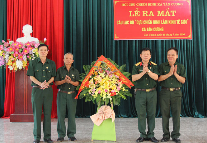 Ra mắt CLB Cựu chiến binh làm kinh tế giỏi