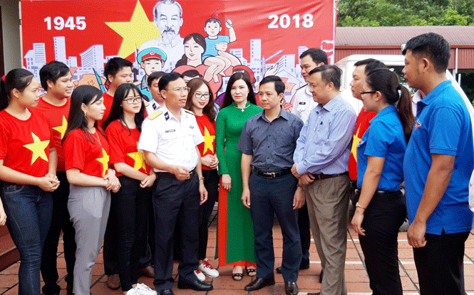 Tuyên truyền, đấu tranh chống tiêu cực trên không gian mạng