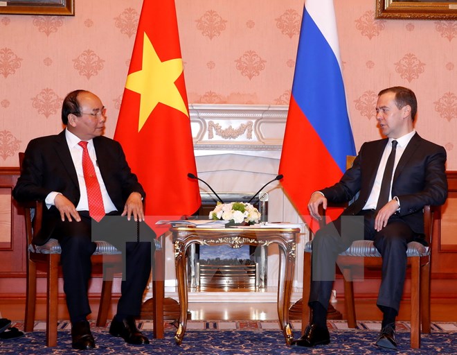 Thủ tướng Nguyễn Xuân Phúc hội đàm với Thủ tướng Liên bang Nga