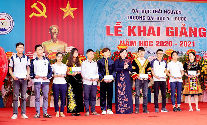 Các trường thuộc Đại học Thái Nguyên khai giảng năm học mới
