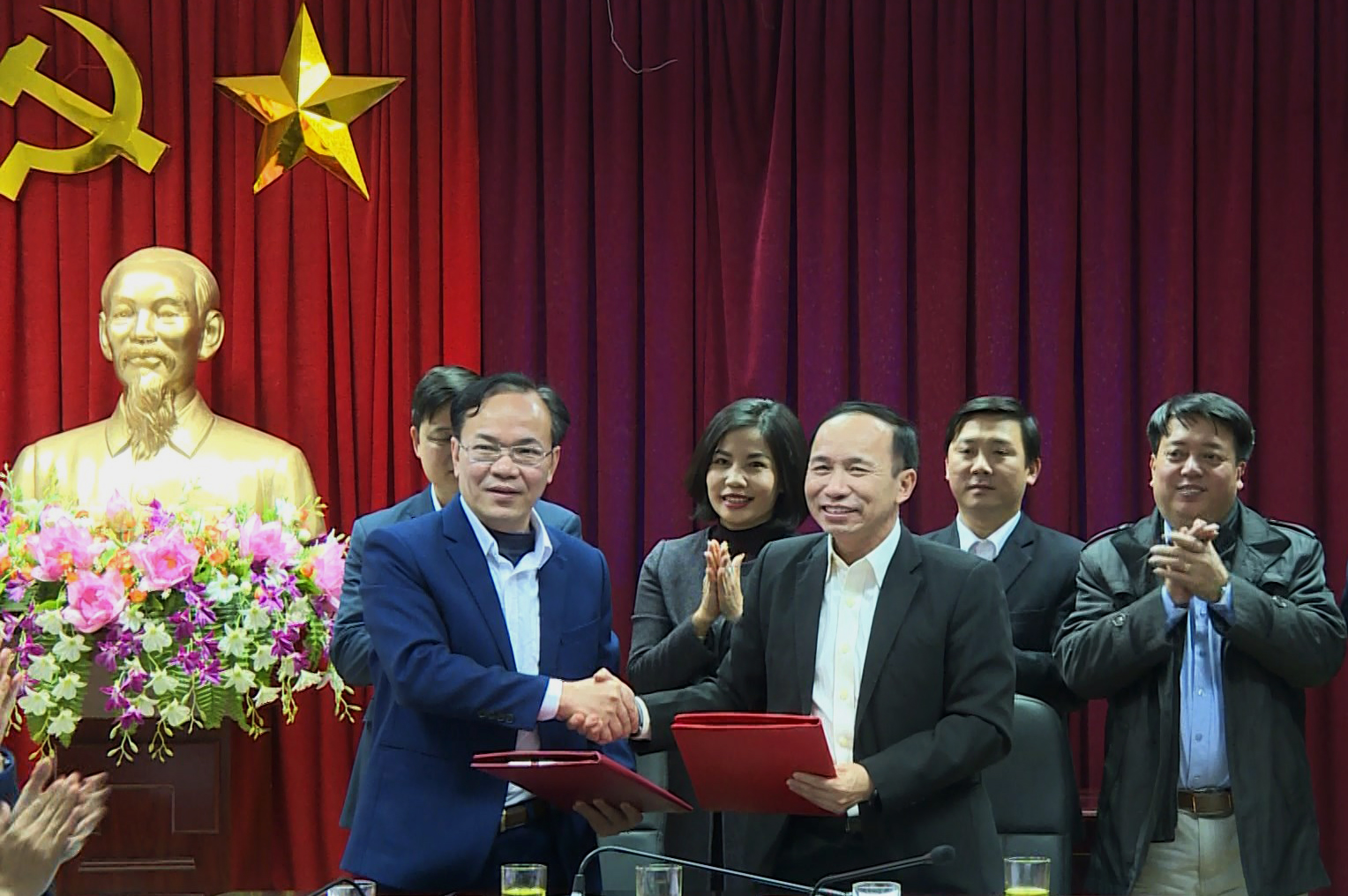 Đẩy mạnh triển khai chuyển đổi số