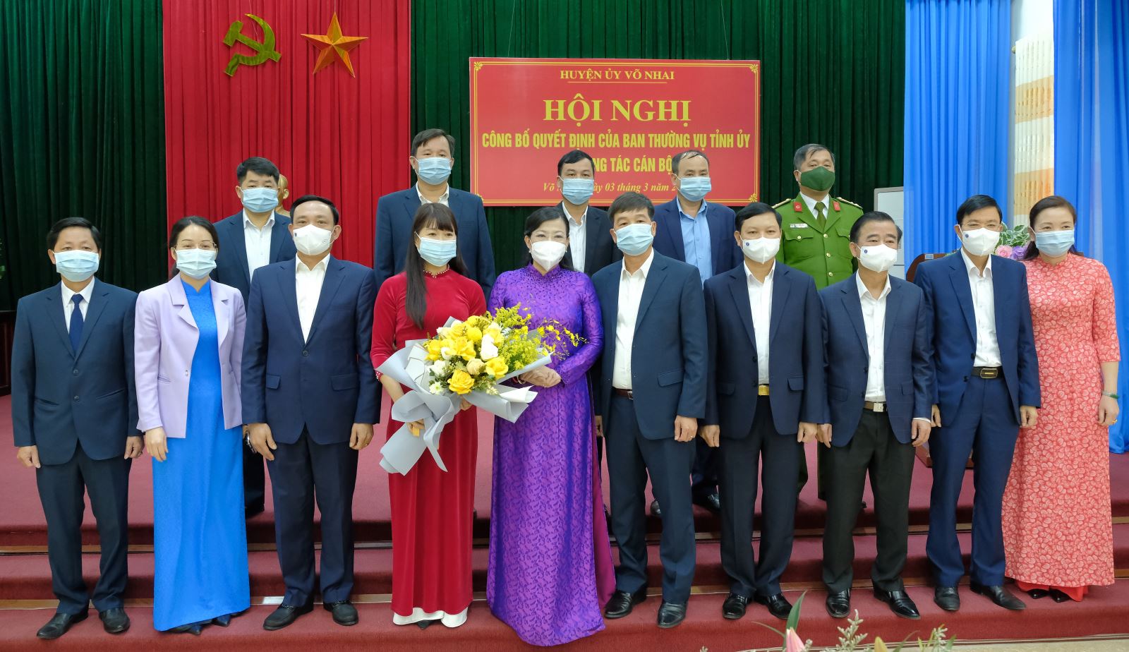 Công bố quyết định về công tác cán bộ