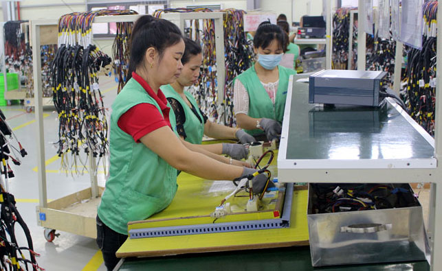 Đẩy mạnh tuyên truyền về bầu cử đến người lao động