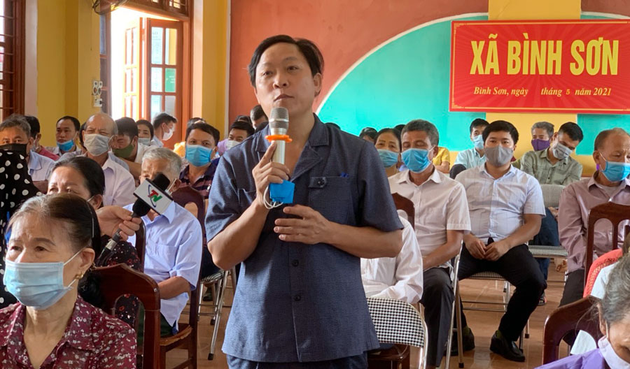 Người ứng cử đại biểu Quốc hội và HĐND tỉnh tiếp xúc cử tri
