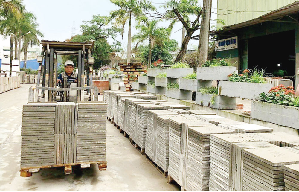 Nhiều doanh nghiệp vẫn “sống khỏe”