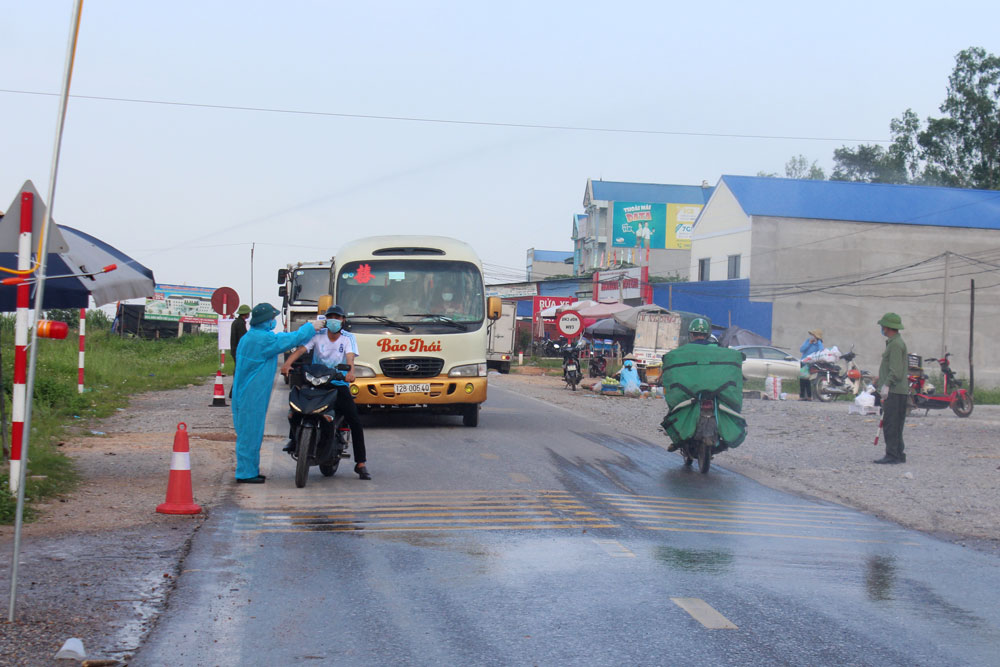 Phối hợp chặt chẽ trong phòng dịch tại các khu công nghiệp