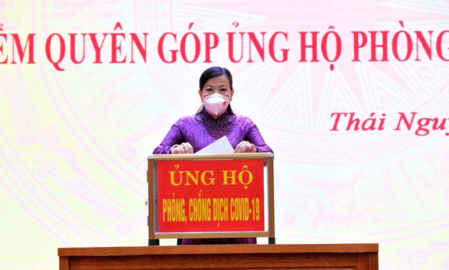 Phát động đợt cao điểm ủng hộ phòng, chống dịch COVID-19