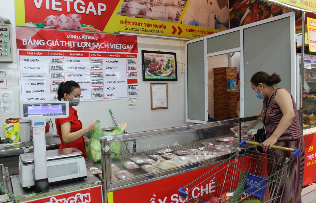 Nông sản địa phương khó vào siêu thị