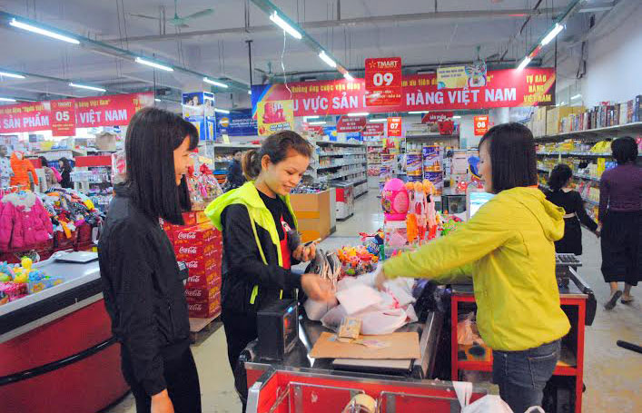 Đừng để hàng Việt “thua trên sân nhà”!