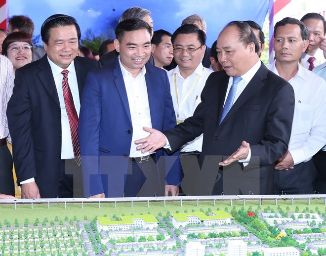 Thủ tướng kỳ vọng Long An trở thành đầu tàu kinh tế cả nước