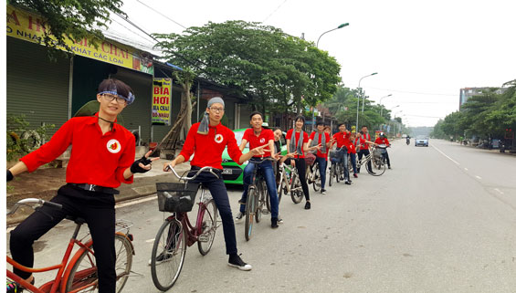 Những bước chân thiện nguyện