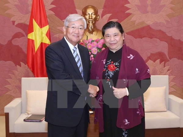 Phó Chủ tịch Quốc hội tiếp Giám đốc WHO khu vực Tây Thái Bình Dương