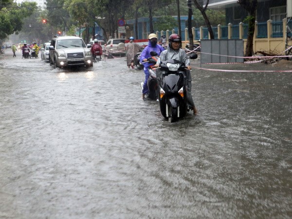 Trời mưa trên hầu khắp cả nước, thời tiết mát mẻ, dễ chịu