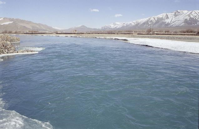 Pakistan cảnh báo dùng vũ lực nếu Ấn Độ chặn nguồn nước sông Ấn