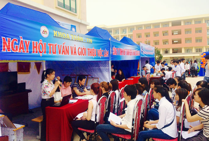 Trường Đại học Khoa học: Kết nối đào tạo với nhà tuyển dụng