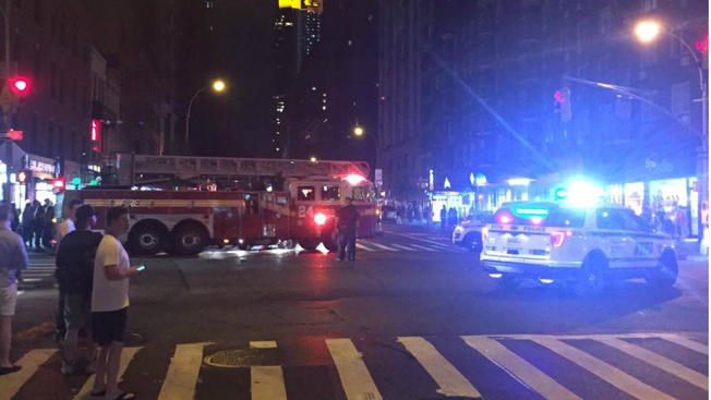 Nổ lớn ở trung tâm thành phố New York, nhiều người bị thương