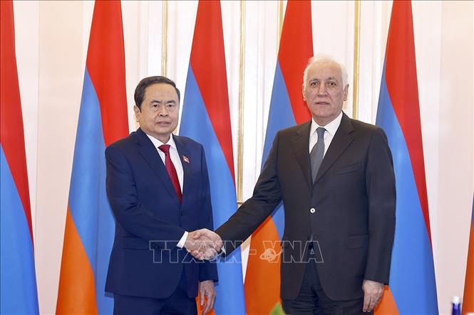 Chủ tịch Quốc hội Trần Thanh Mẫn hội kiến Tổng thống Armenia