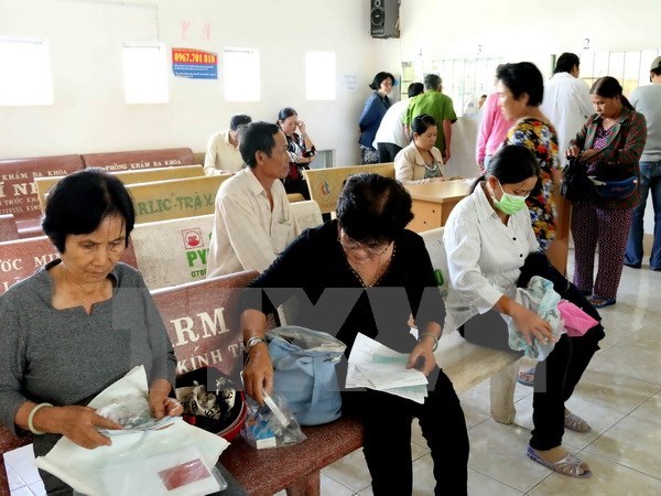 Giá dịch vụ y tế điều chỉnh đã tác động mạnh lên CPI