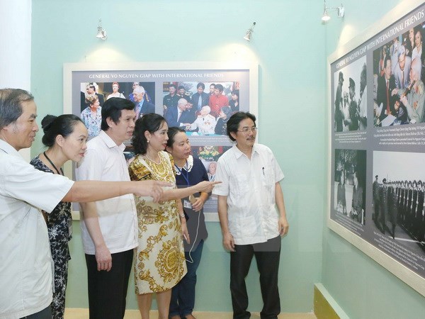 Triển lãm “Đại tướng Võ Nguyên Giáp-Chân dung một huyền thoại”