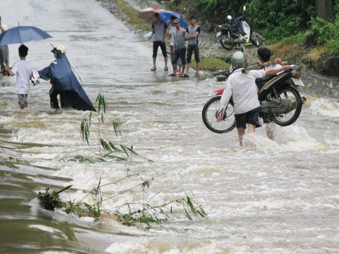 Công điện hỏa tốc ứng phó với cơn bão số 1 mạnh giật cấp 10