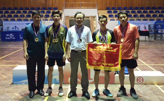 Giải bóng bàn báo Đảng các tỉnh, thành phố phía Bắc lần thứ 15: Thái Nguyên giành giải Nhì toàn đoàn