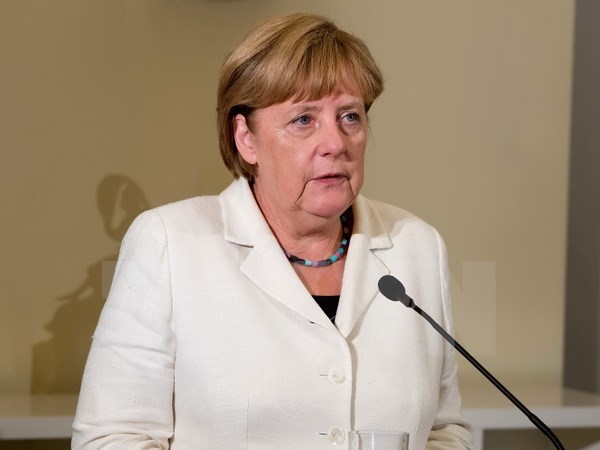 Thủ tướng Merkel kêu gọi người Thổ không đưa xung đột tới Đức