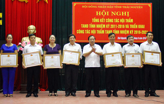 Triển khai công tác Hội thẩm nhân dân nhiệm kỳ 2016-2021