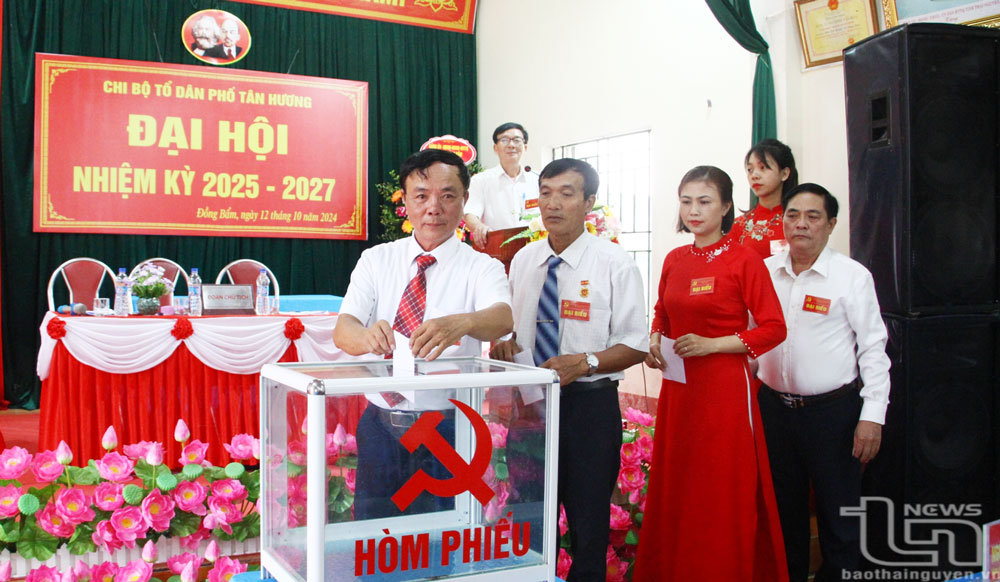 Chi bộ đầu tiên tại TP. Thái Nguyên tổ chức đại hội