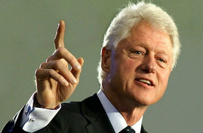 Ông Clinton chỉ trích Trung Quốc về chính sách Biển Đông 