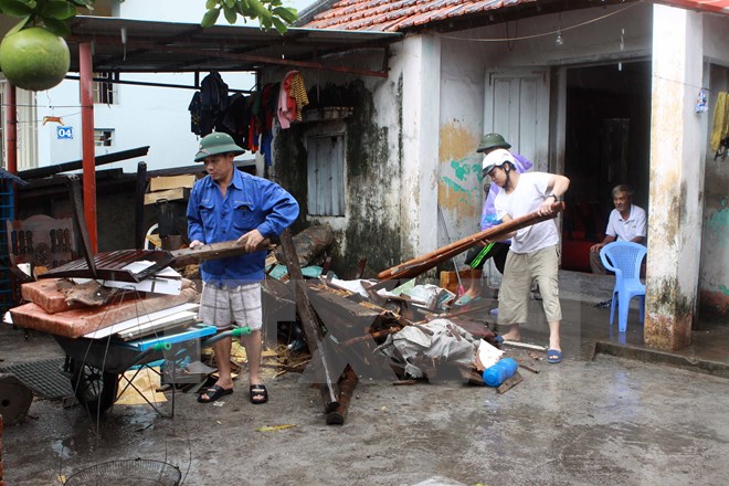 Cứu trợ khẩn cấp người dân Quảng Ninh bị ảnh hưởng lũ lụt