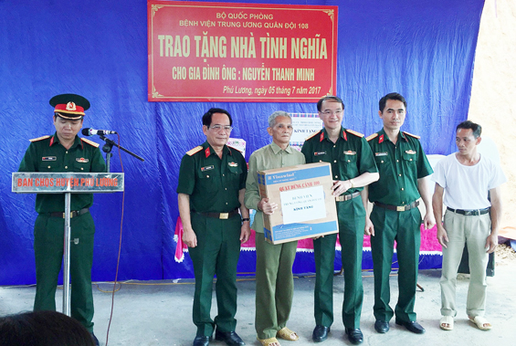Nhiều hoạt động thiết thực hướng tới kỷ niệm 70 năm Ngày Thương binh, liệt sĩ (27-7)
