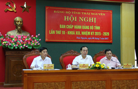 Đẩy mạnh cải cách hành chính, nâng cao hiệu lực, hiệu quả hoạt động của bộ máy chính quyền các cấp