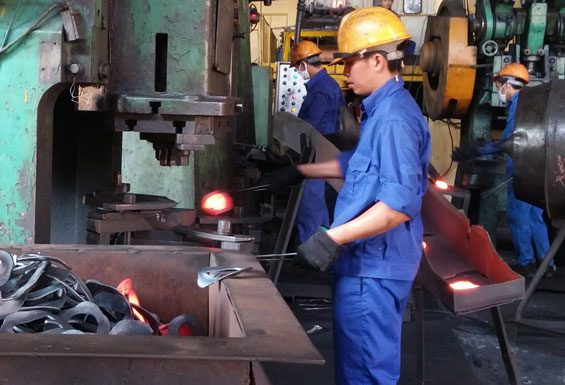 Thường trực Tỉnh ủy làm việc với Hiệp hội Doanh nghiệp tỉnh