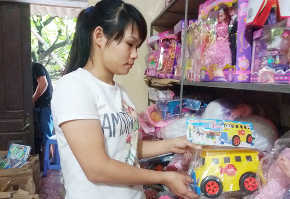 Thị trường đồ chơi trẻ em: Hàng nội dần khởi sắc