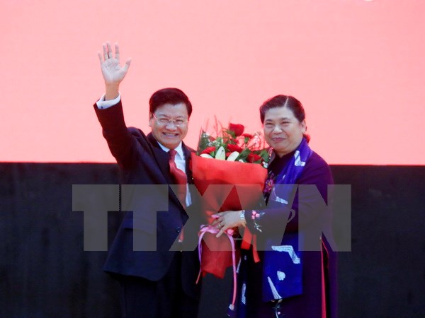 Đảng, Nhà nước Việt Nam trao tặng Huân chương cho lãnh đạo Lào