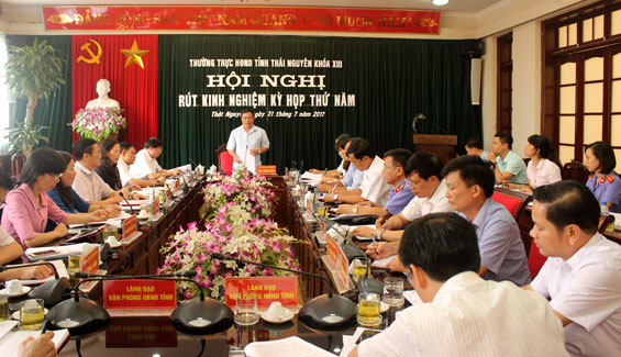 Thường trực HĐND tỉnh: Đánh giá, rút kinh nghiệm kỳ họp thứ 5