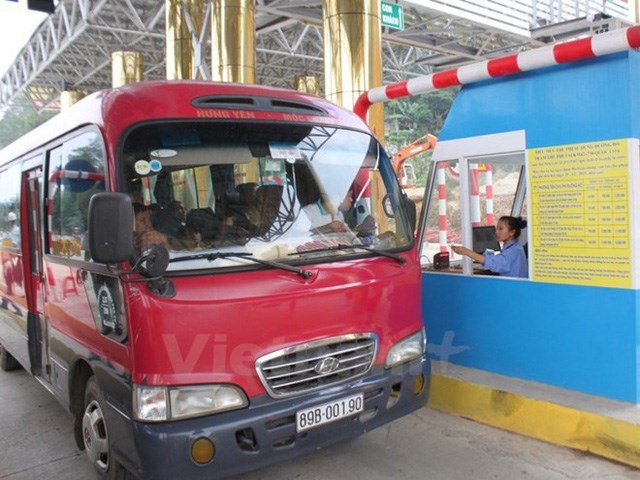 Bộ Giao thông lên tiếng về xử lý bất cập tại các trạm thu phí BOT