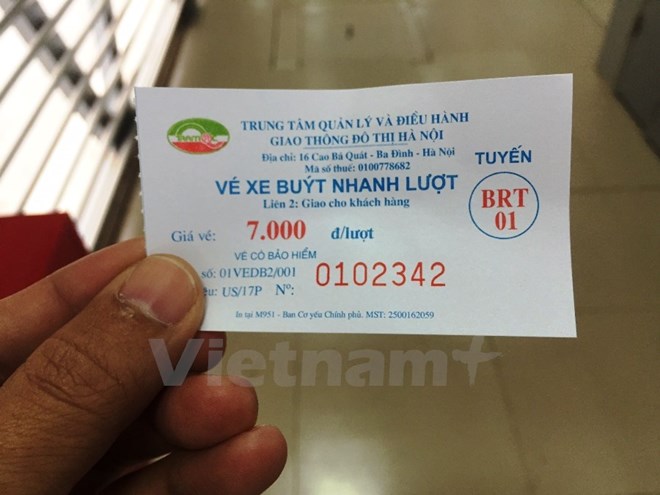 Hà Nội thí điểm dùng vé điện tử trên tuyến buýt nhanh BRT đầu tiên