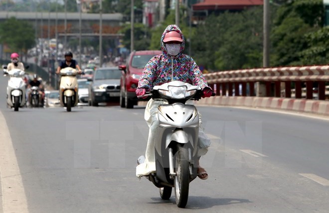 Miền Trung tiếp tục nắng nóng, các tỉnh miền núi phía Bắc có mưa dông